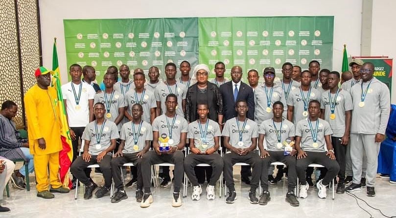 Senegal U15 Lionceaux team celebrating
