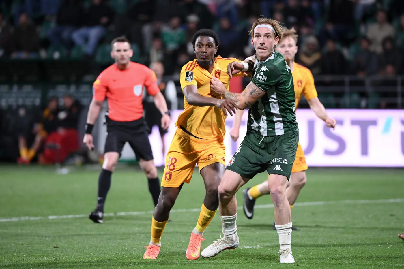 Rodez edges Red Star in chaotic Ligue 2 playoff thriller
