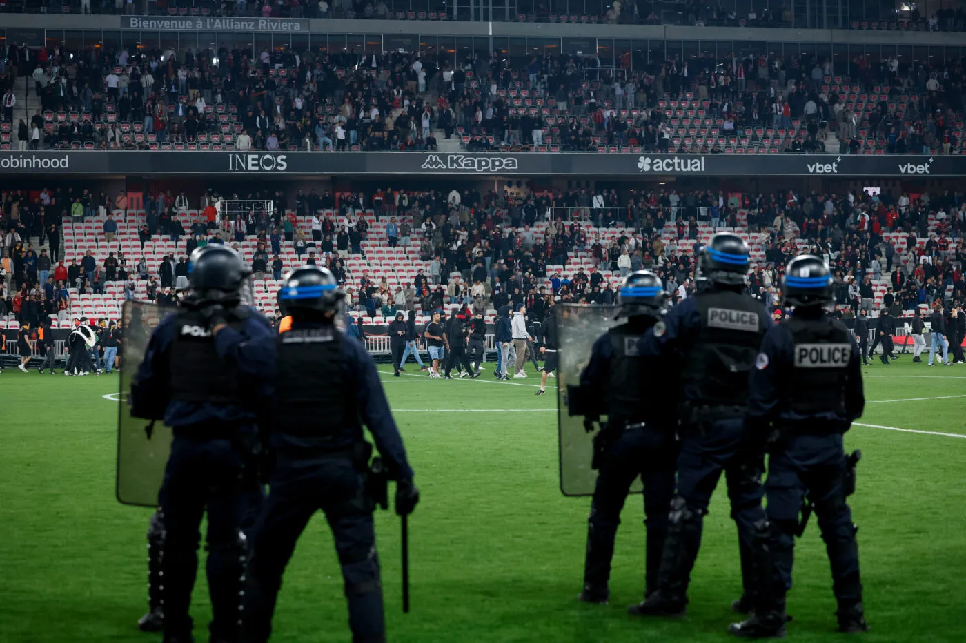 Nice players in action at Allianz Riviera