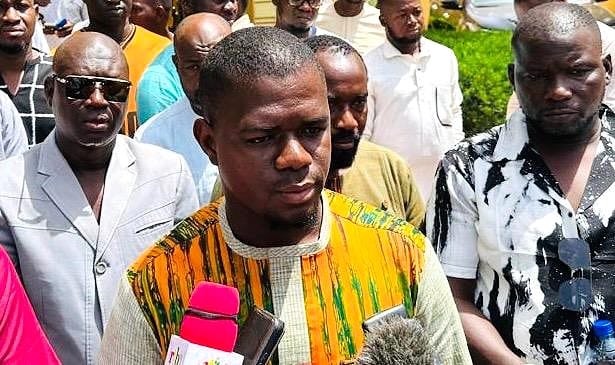 Portrait of Ismaël Sawadogo, president of the Association of Young Traders of Burkina Faso