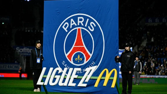 Kang-In Lee in action for Paris Saint-Germain