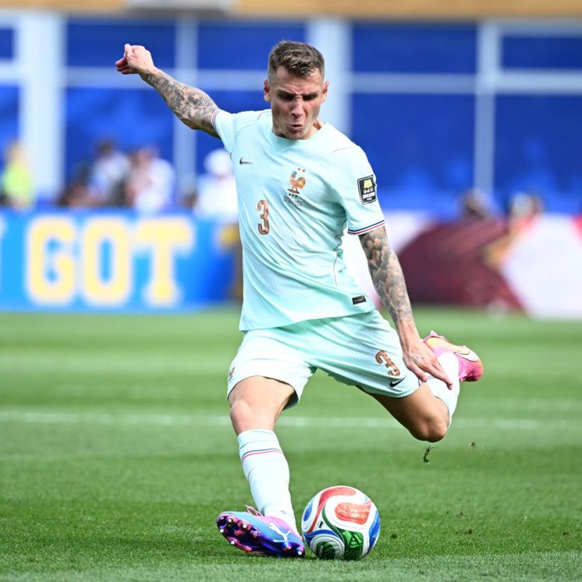 Lucas Digne doit s'engager au PSG après la Coupe du monde.  (P.&nbsp;Lahalle /L'Équipe)