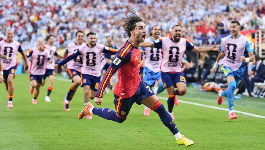 Ferran Torres, scorer of the World Cup final with Spain, nears move to Paris Saint-Germain